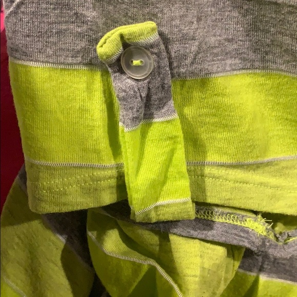 Rue 21 tie front tee shirt - Picture 4 of 5